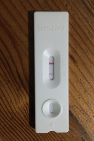 ein positiver Corona-Schnelltest